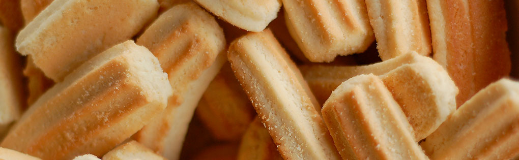 PEANUT BUTTER TEETHING BISCUITS